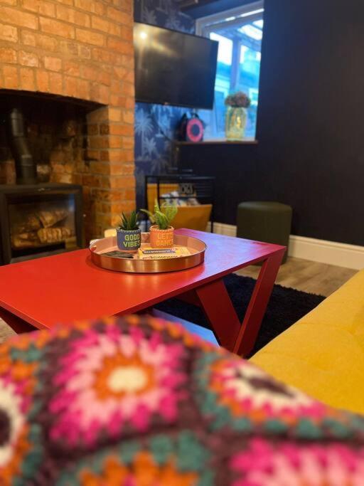 Canalside Terrace-Boutique Stay Worcester City Екстер'єр фото